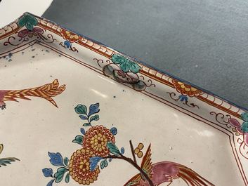 Een Delftse dor&eacute; Kakiemon-stijl plaquette, 18e eeuw